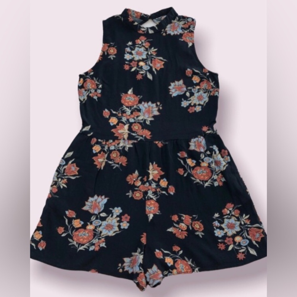 Xhilaration, Floral Romper, Size Small